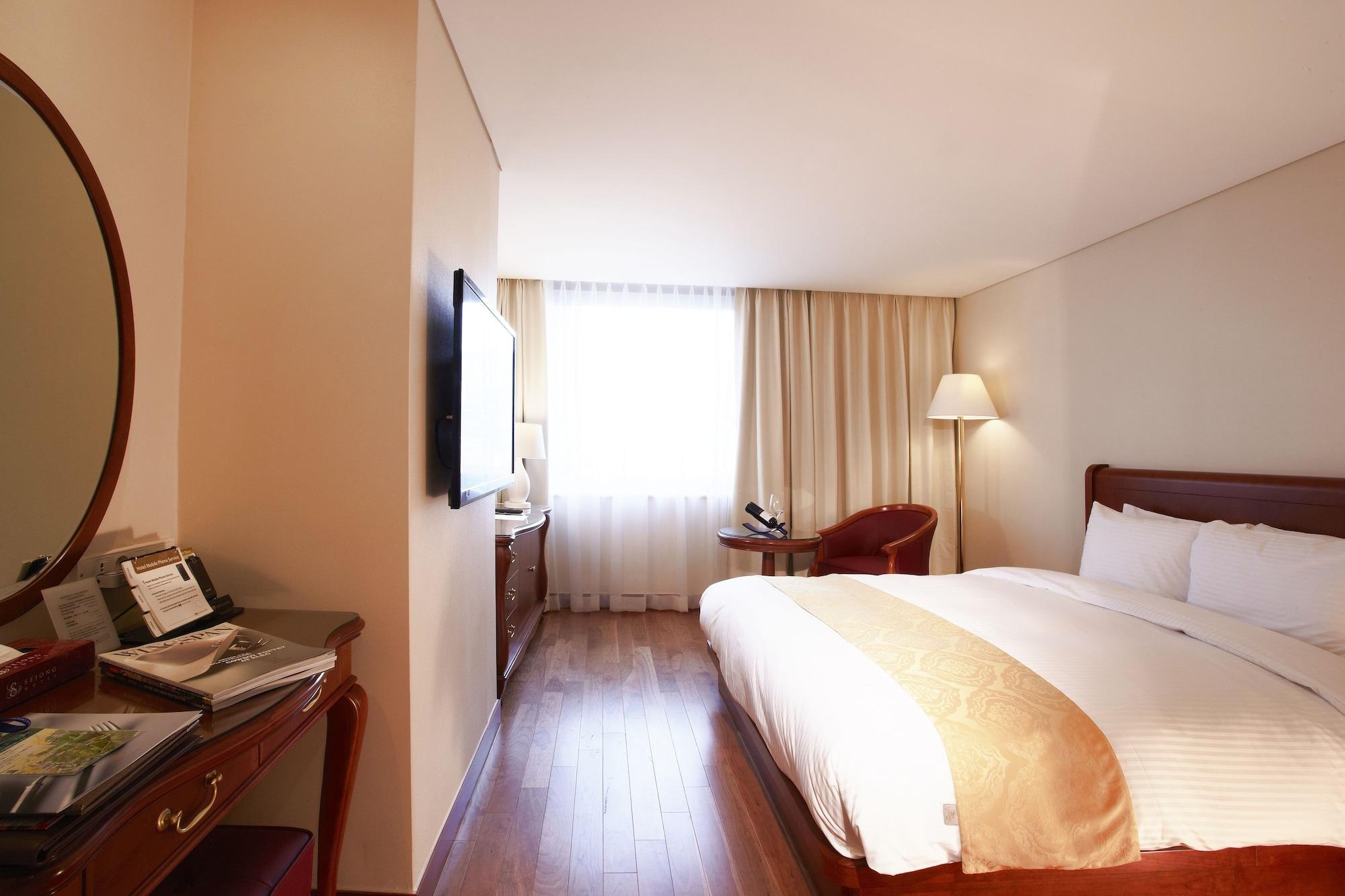 Sejong Hotel Seoul Myeongdong Exterior photo
