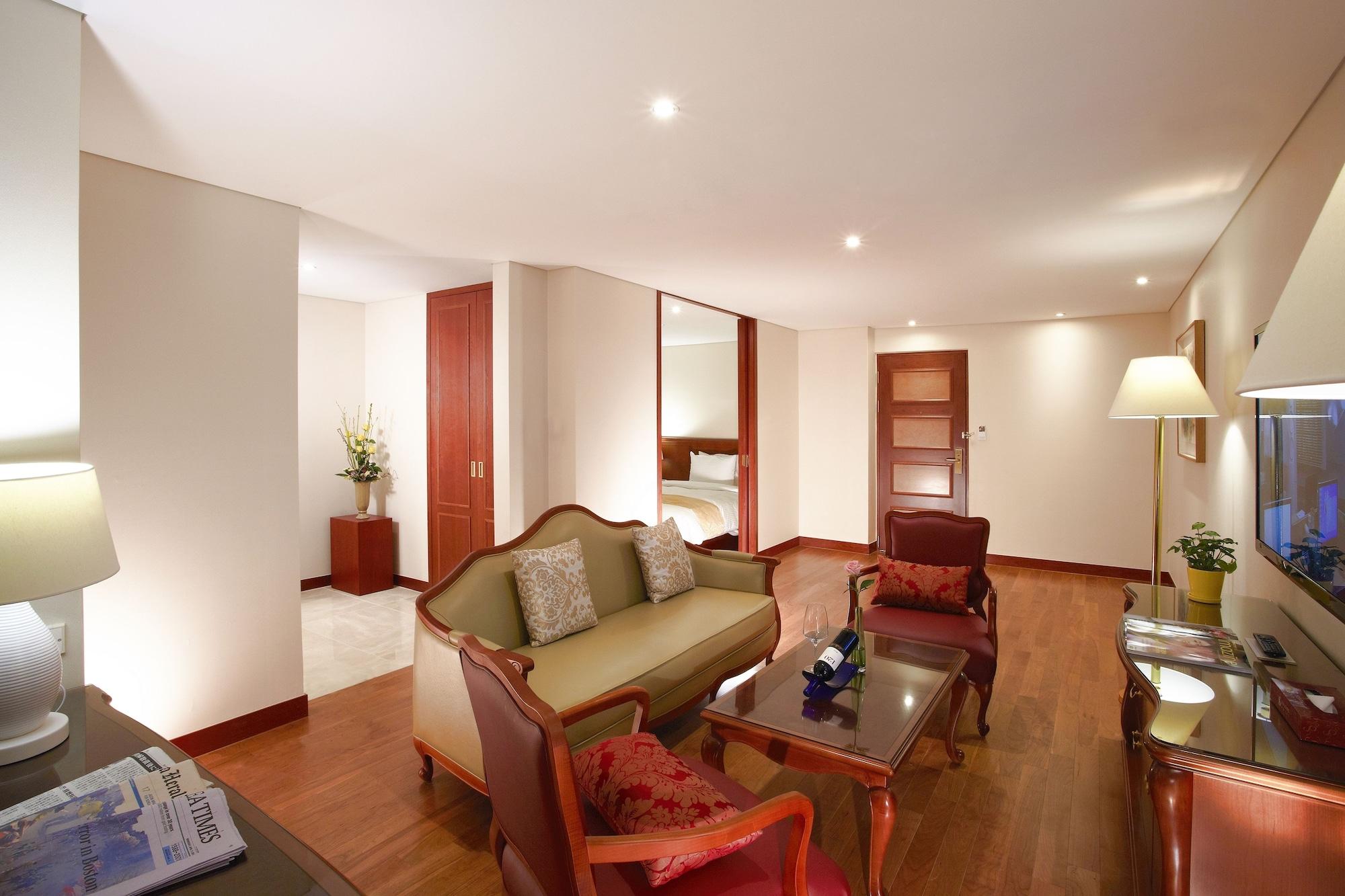 Sejong Hotel Seoul Myeongdong Exterior photo