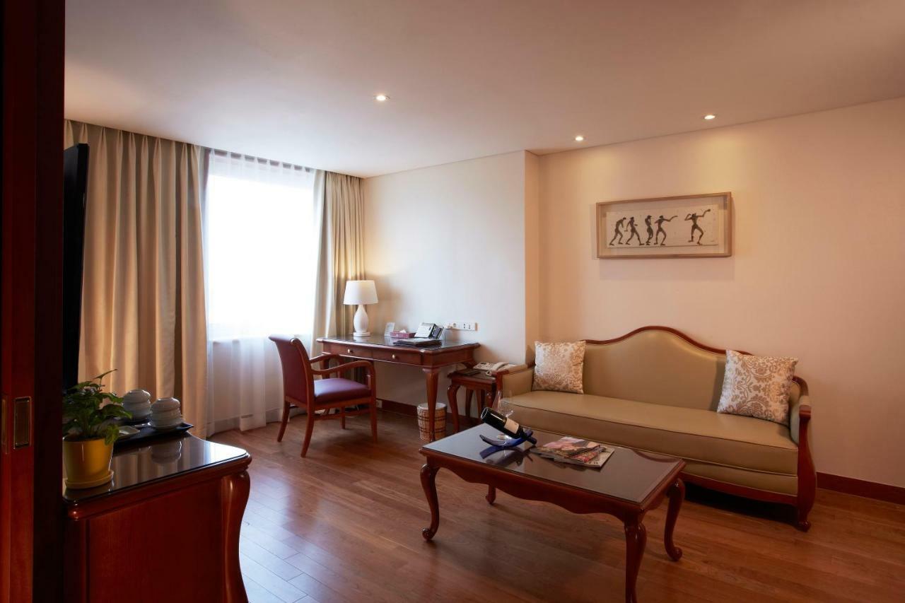 Sejong Hotel Seoul Myeongdong Exterior photo